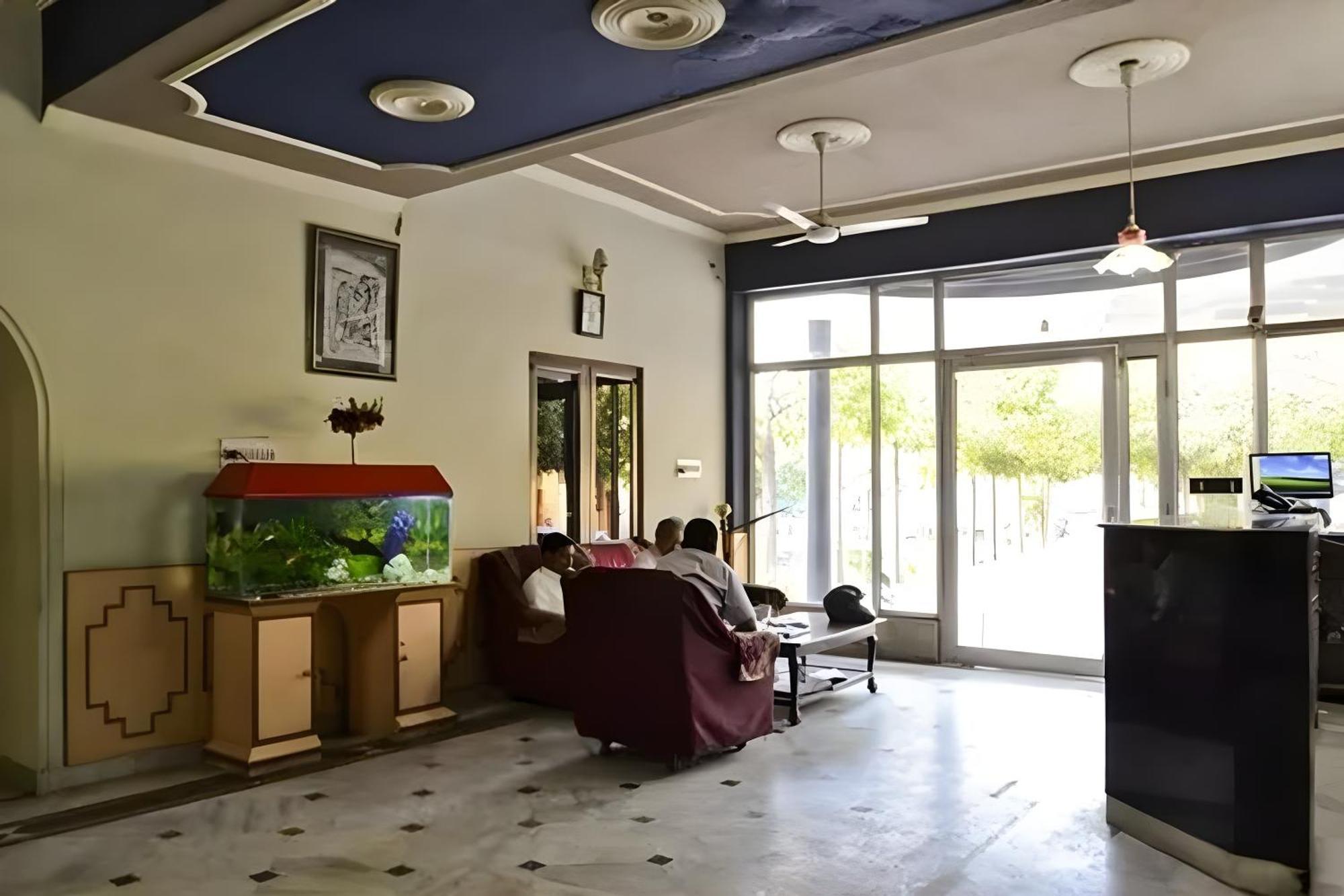 Hotel Amrapali ชัยปุระ ภายนอก รูปภาพ